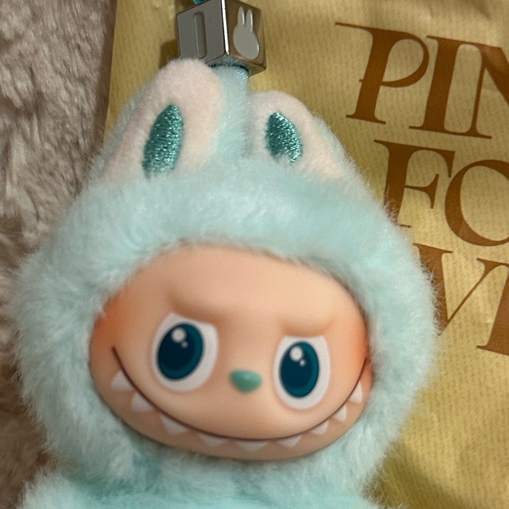 🩵Authentic Pop Mart Labubu Pin for Love - I 🩵 - Picture 5 of 16
